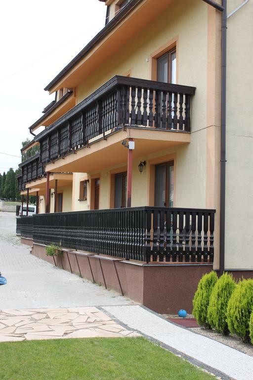 Privat Arcadia Apartment Podhájska Exterior foto