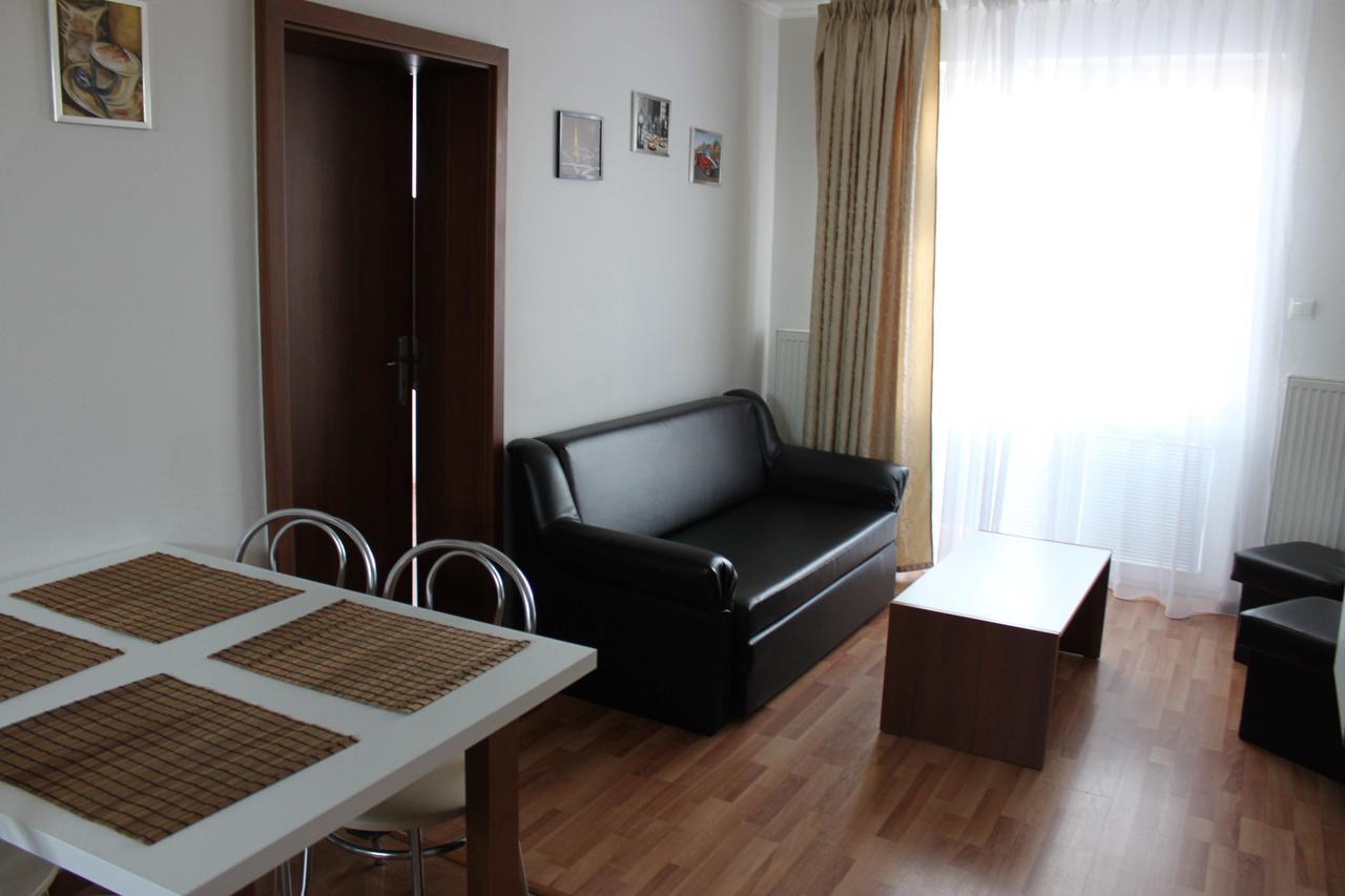 Privat Arcadia Apartment Podhájska Exterior foto