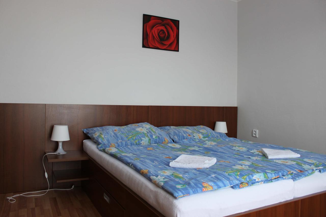Privat Arcadia Apartment Podhájska Exterior foto