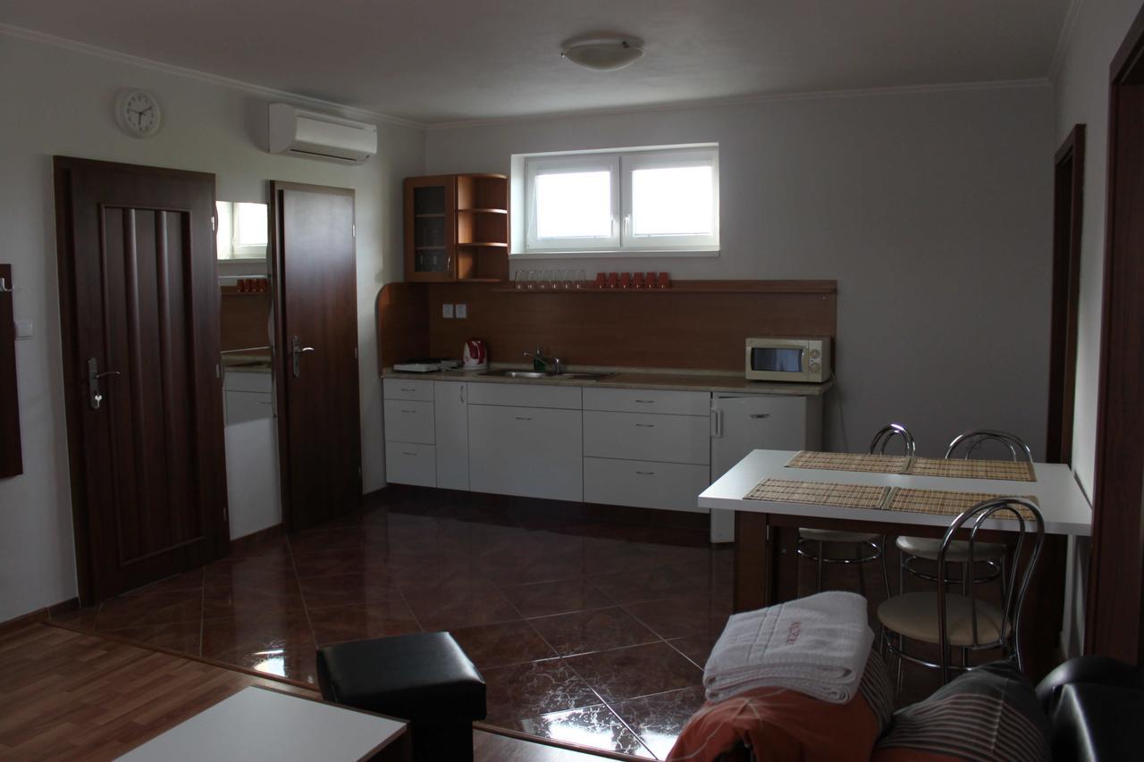Privat Arcadia Apartment Podhájska Exterior foto