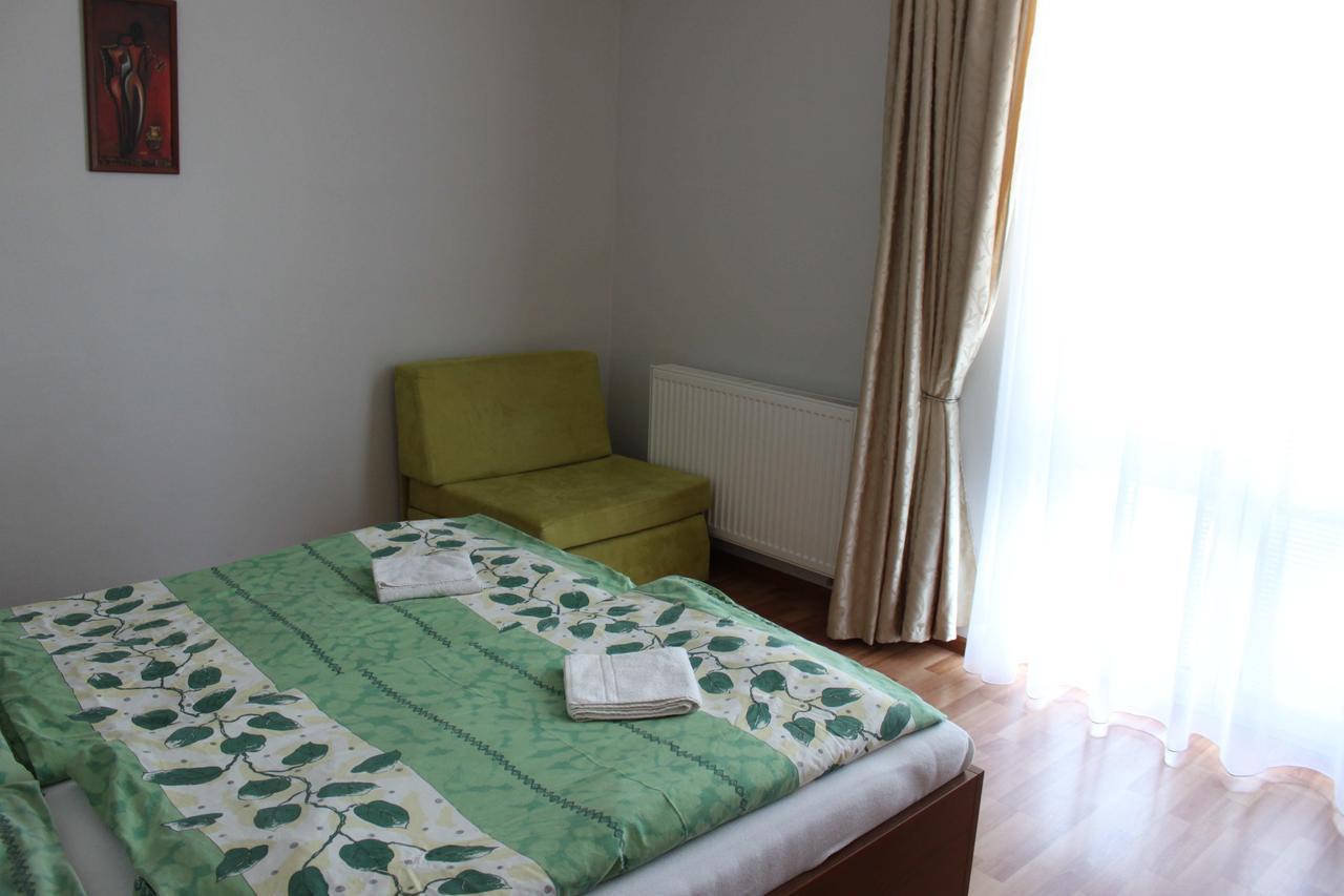 Privat Arcadia Apartment Podhájska Exterior foto