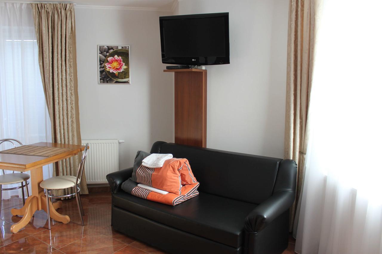 Privat Arcadia Apartment Podhájska Exterior foto